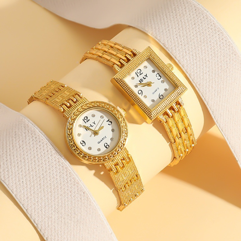 Women's Golden Watch Fashion Rhinestone Dial Distinctive Bracelet Quartz Watch - Image 2